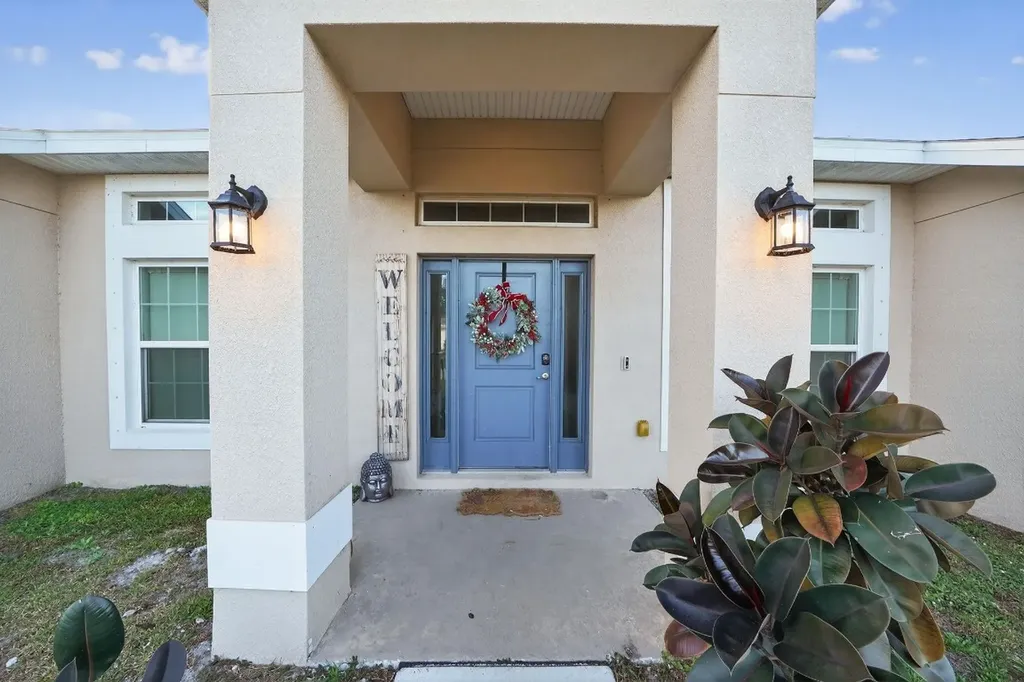 1702 SW Gloria Lane Port St Lucie FL 34953