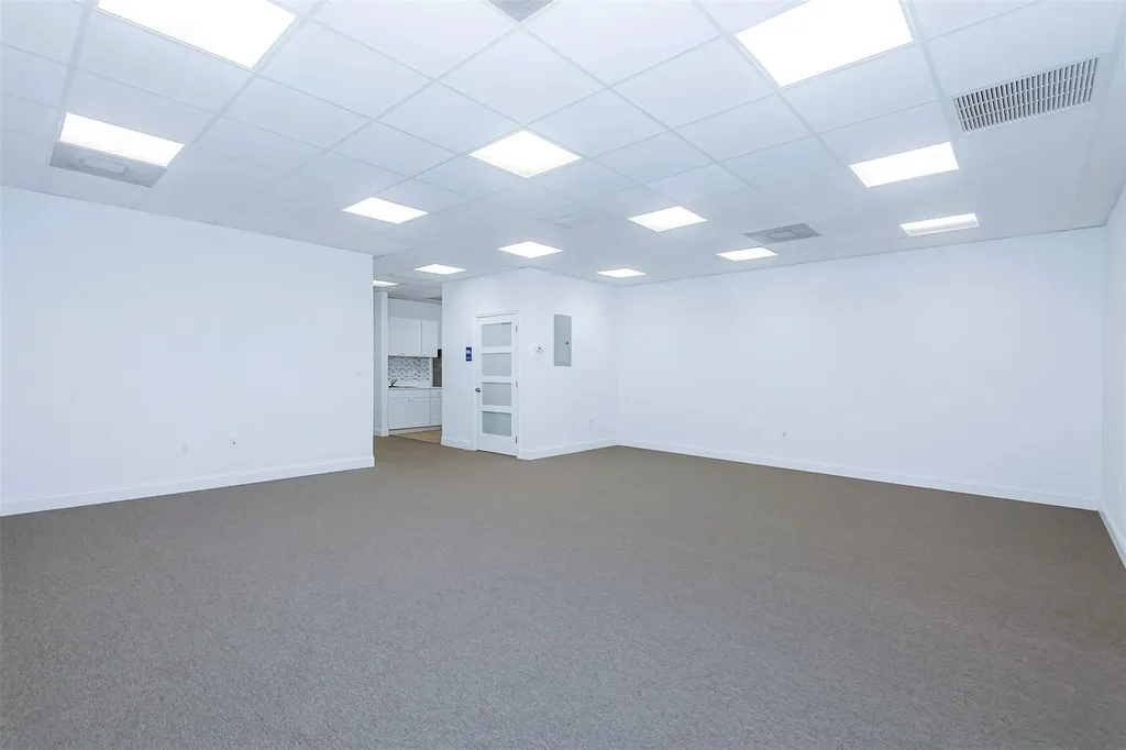7301 Wiles Road Coral Springs FL 33067