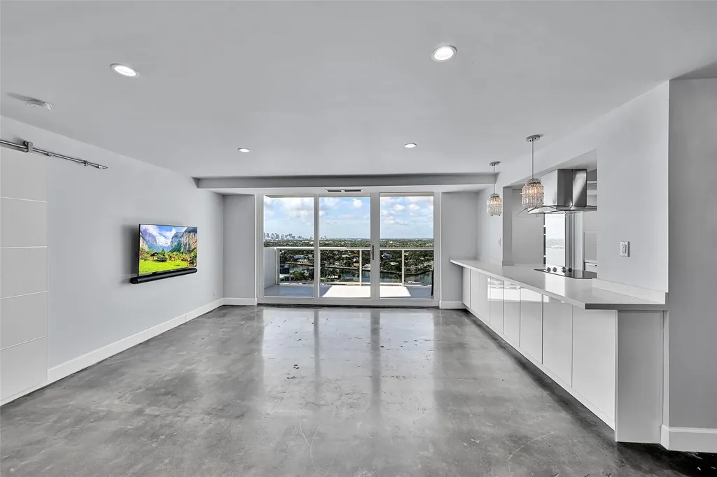 2715 N Ocean Boulevard Fort Lauderdale FL 33308