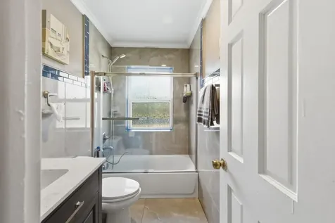 7809 NW 40th Street Coral Springs FL 33065