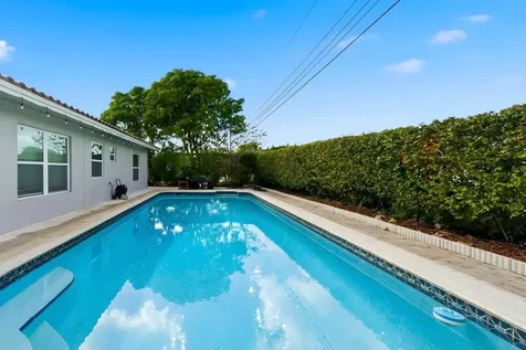 7809 NW 40th Street Coral Springs FL 33065