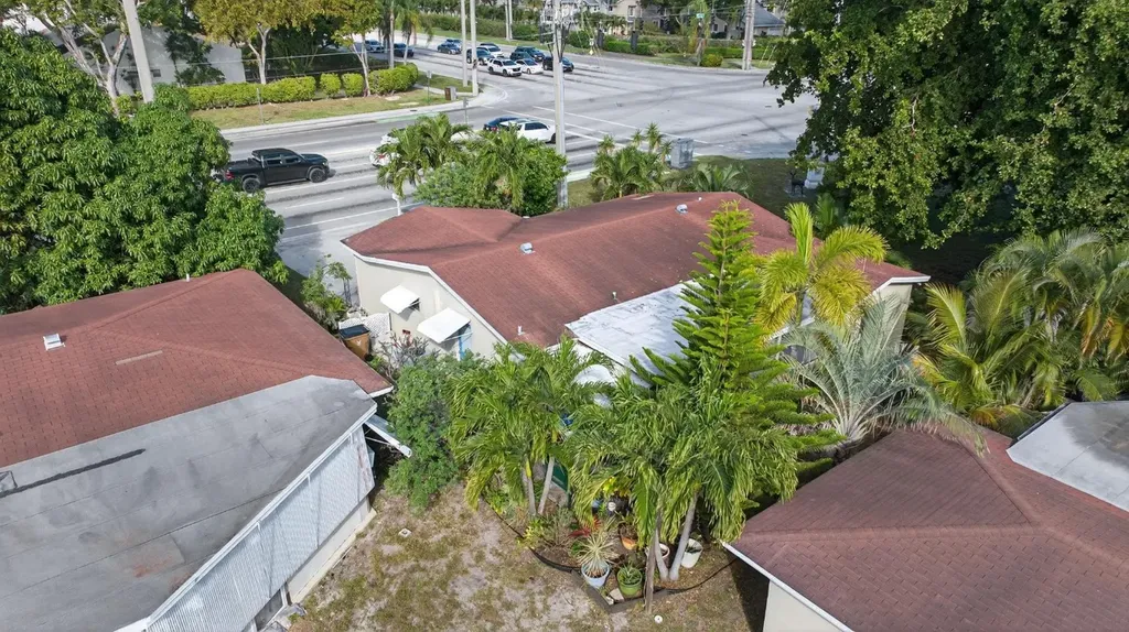 910 NW 49th Court Deerfield Beach FL 33064