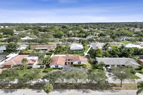 65 W Palm Drive Margate FL 33063