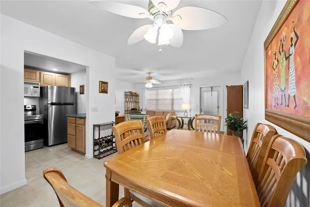 1111 Cambridge Deerfield Beach FL 33442