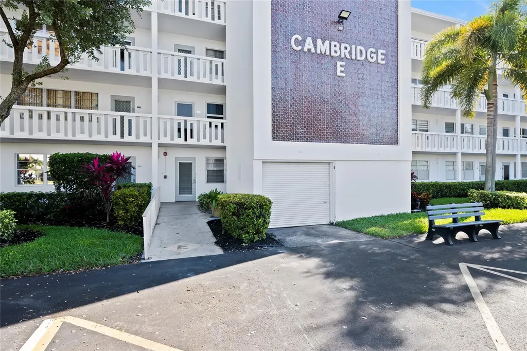 1111 Cambridge Deerfield Beach FL 33442