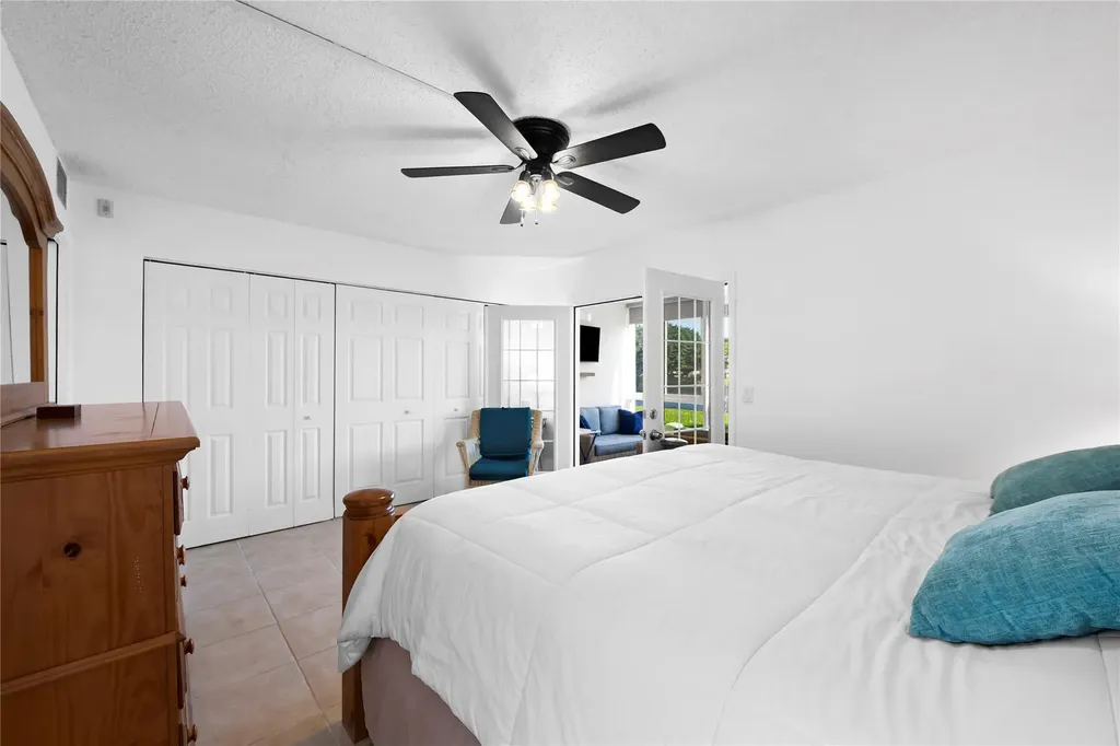 1111 Cambridge Deerfield Beach FL 33442