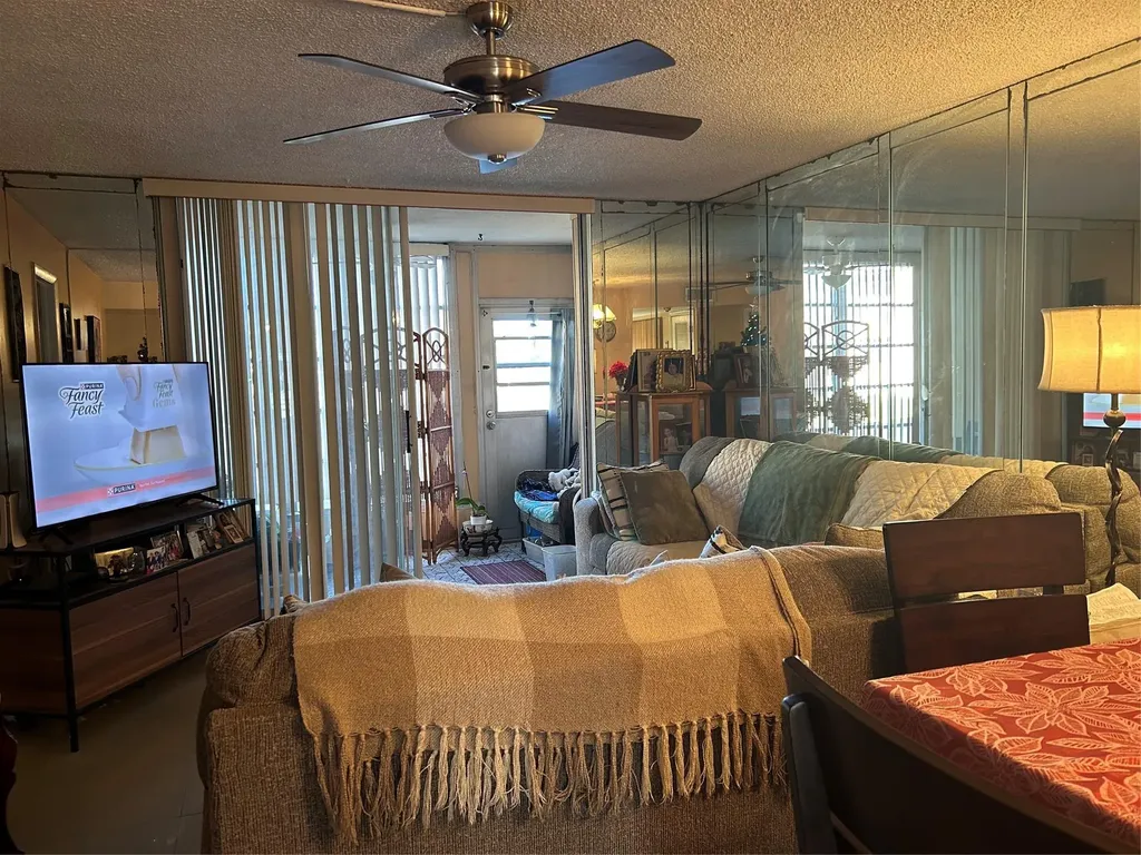 2720 N Pine Island Drive Sunrise FL 33322