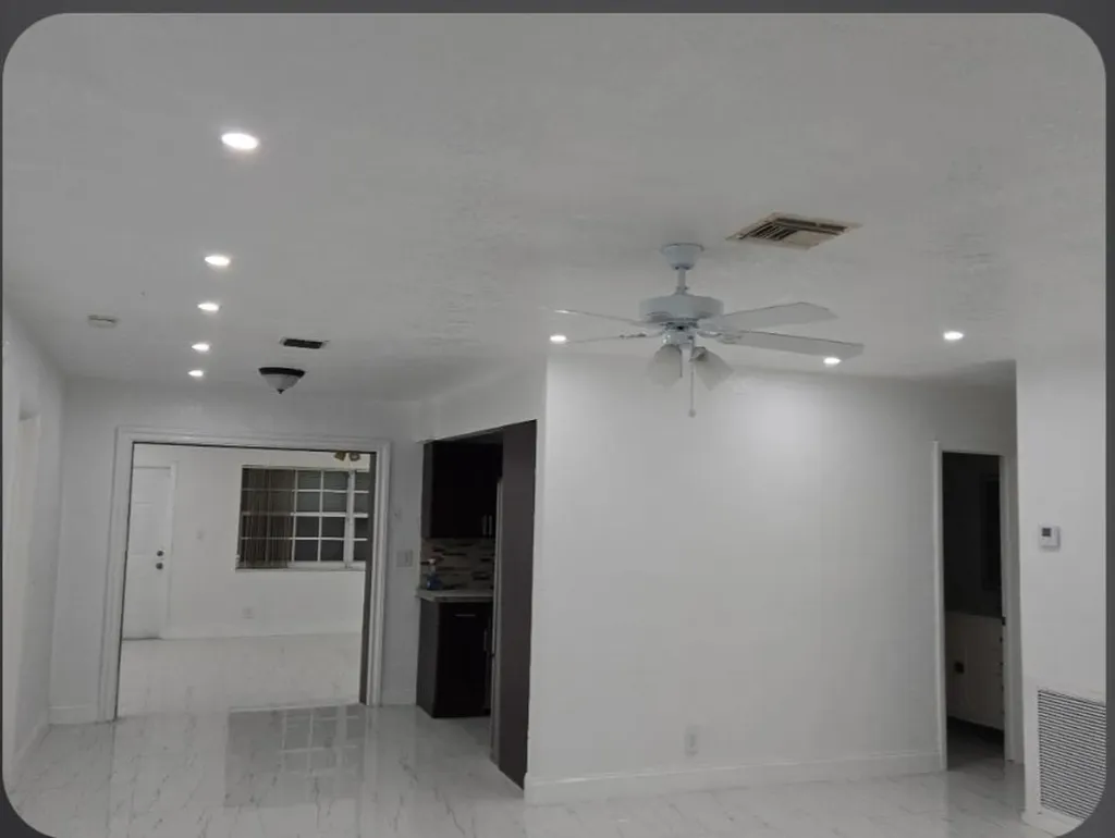 511 N 65th Avenue Hollywood FL 33024