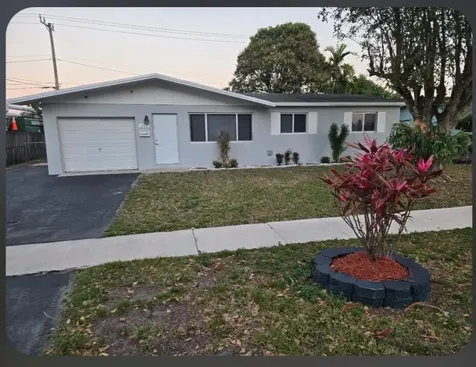 511 N 65th Avenue Hollywood FL 33024