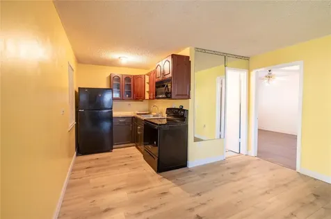 3167 NW 52nd Street Miami FL 33142