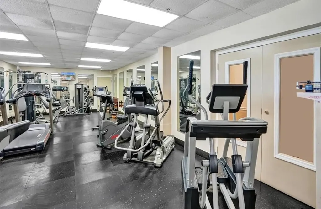 9501 Seagrape Drive Davie FL 33324