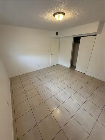6840 Pembroke Road Pembroke Pines FL 33023