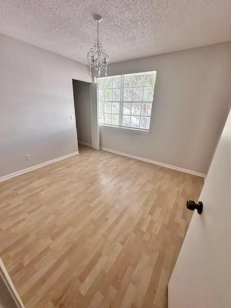 9874 NW 57th Manor Coral Springs FL 33076
