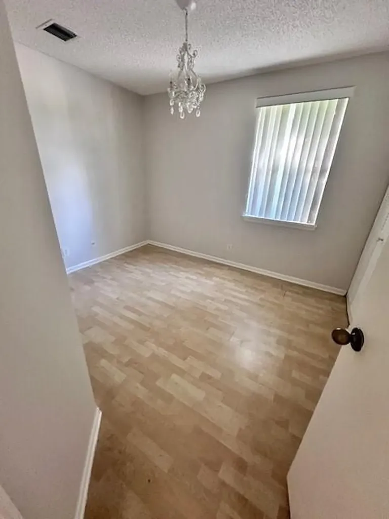 9874 NW 57th Manor Coral Springs FL 33076