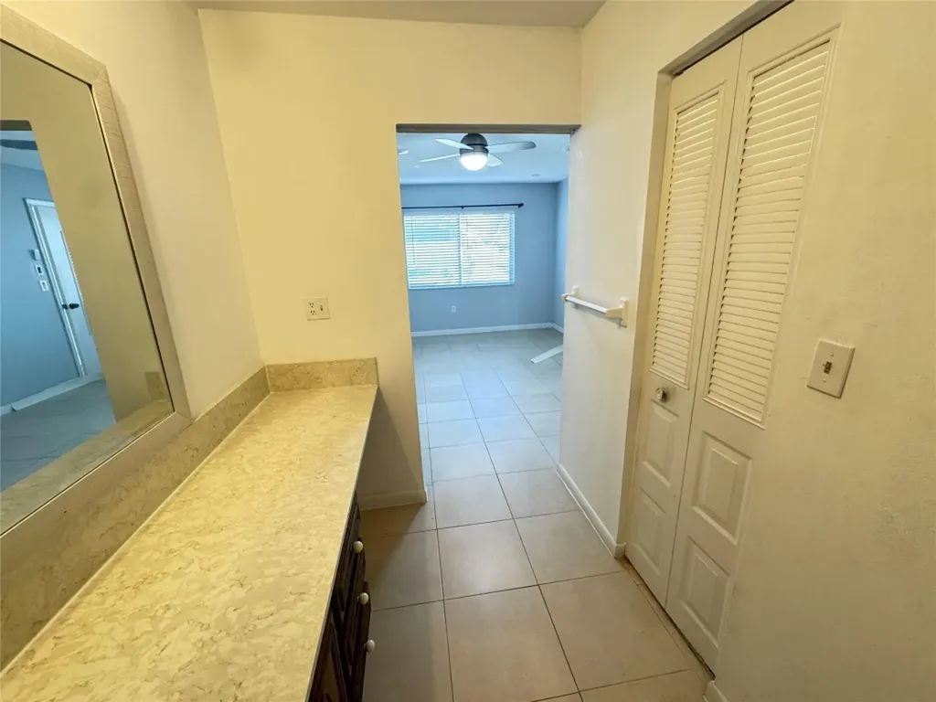 10725 NW 30th Place Sunrise FL 33322