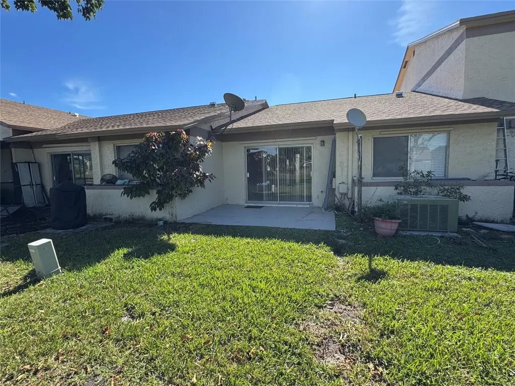 10725 NW 30th Place Sunrise FL 33322