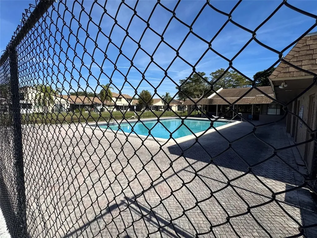 10725 NW 30th Place Sunrise FL 33322