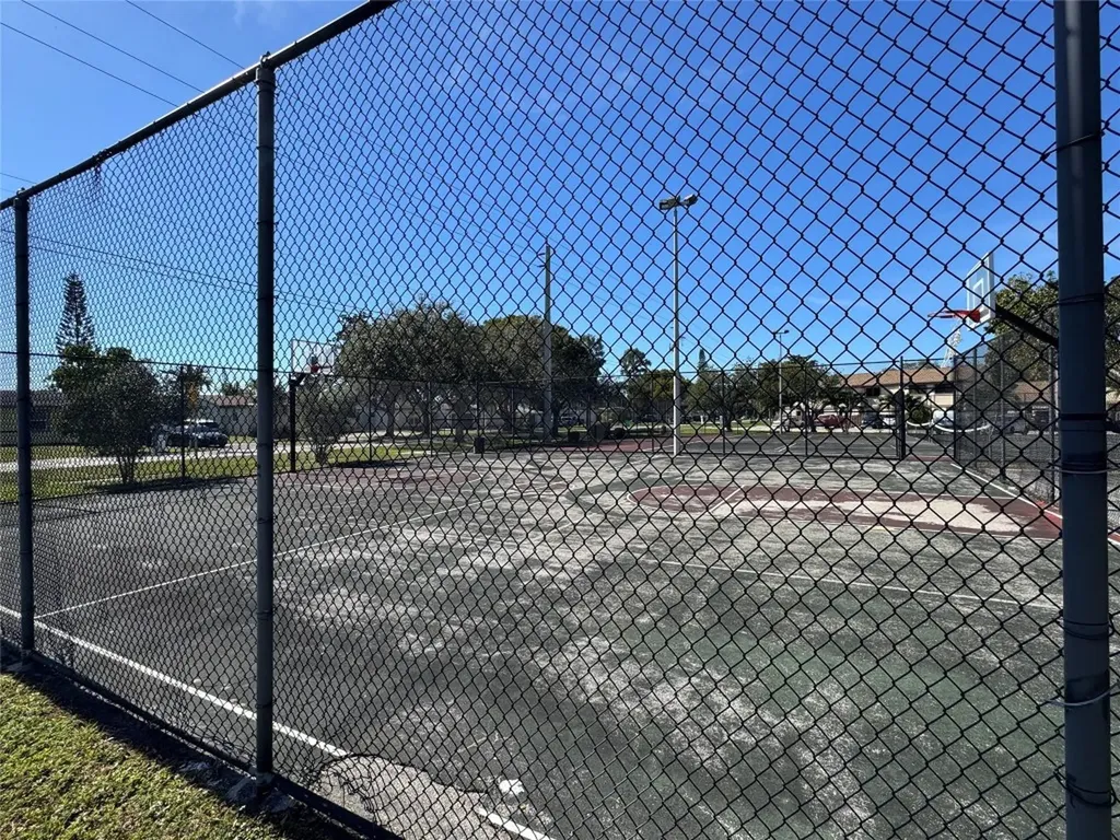 10725 NW 30th Place Sunrise FL 33322