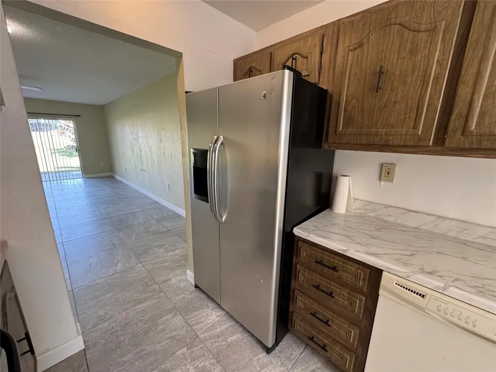 10725 NW 30th Place Sunrise FL 33322