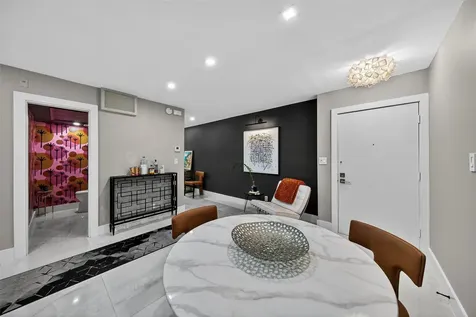 1930 NE 2nd Avenue Wilton Manors FL 33305
