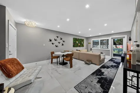 1930 NE 2nd Avenue Wilton Manors FL 33305