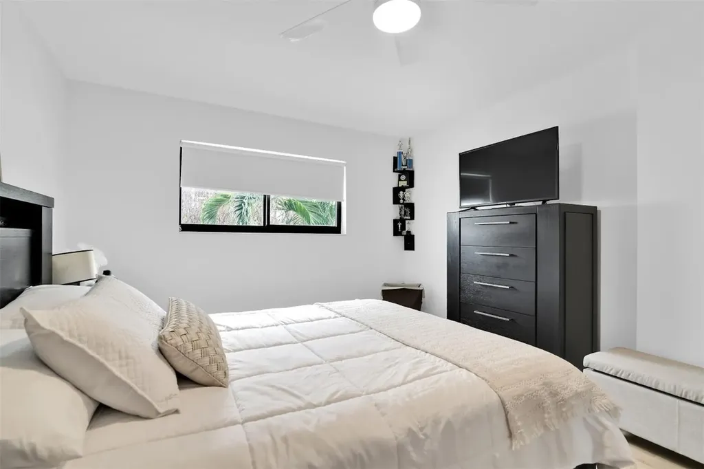 1035 Boca Cove Lane Highland Beach FL 33487