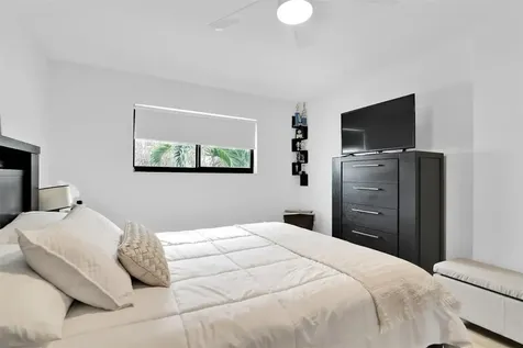1035 Boca Cove Lane Highland Beach FL 33487
