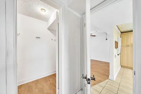8980 S Hollybrook Boulevard Pembroke Pines FL 33025