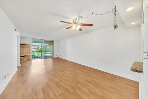 8980 S Hollybrook Boulevard Pembroke Pines FL 33025