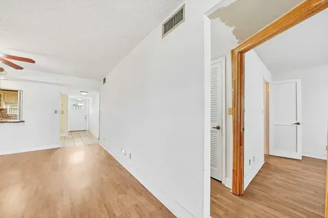 8980 S Hollybrook Boulevard Pembroke Pines FL 33025