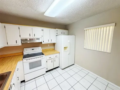 1820 SW 81st Avenue North Lauderdale FL 33068