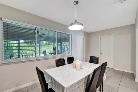 1623-1625 NE 45th Street Oakland Park FL 33334