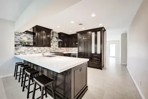 1623-1625 NE 45th Street Oakland Park FL 33334
