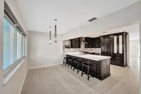 1623-1625 NE 45th Street Oakland Park FL 33334