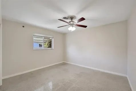 1623-1625 NE 45th Street Oakland Park FL 33334