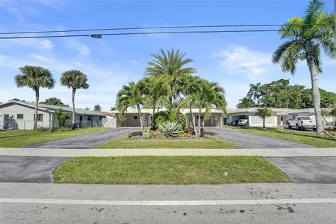 1623-1625 NE 45th Street Oakland Park FL 33334