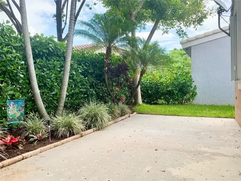 5115 Heron Court Coconut Creek FL 33073