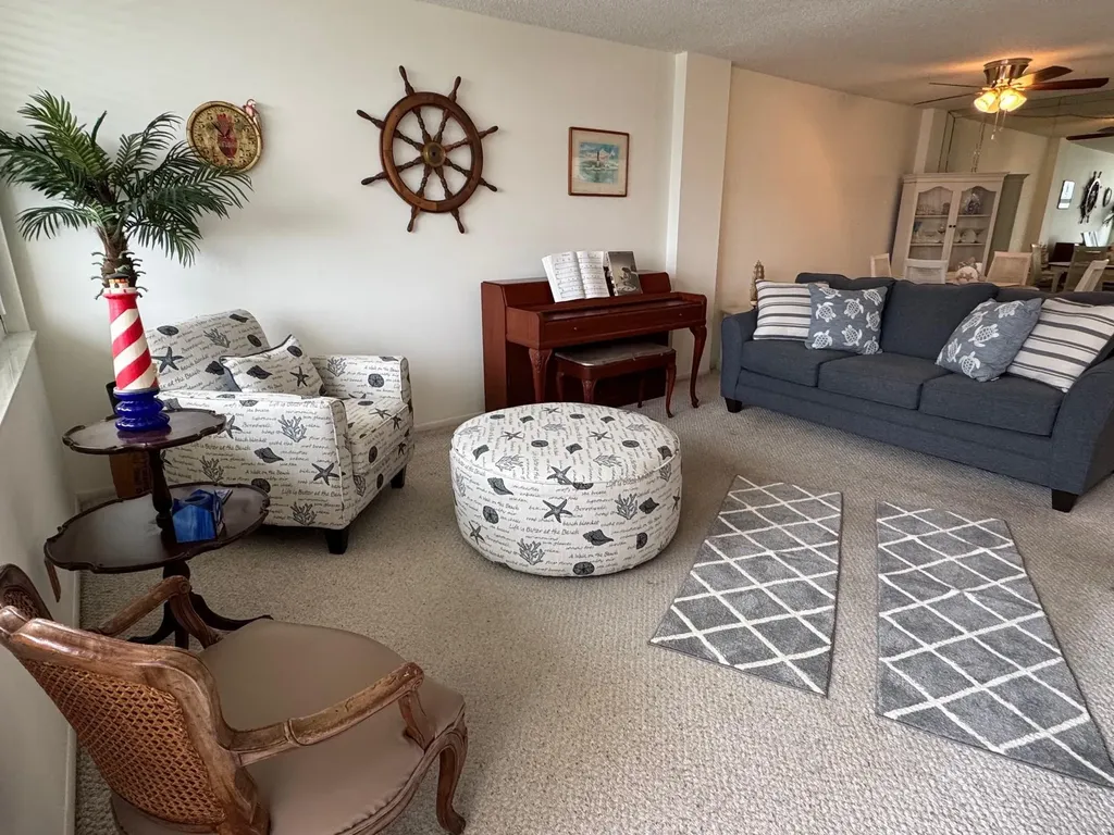 305 N Pompano Beach Boulevard Pompano Beach FL 33062