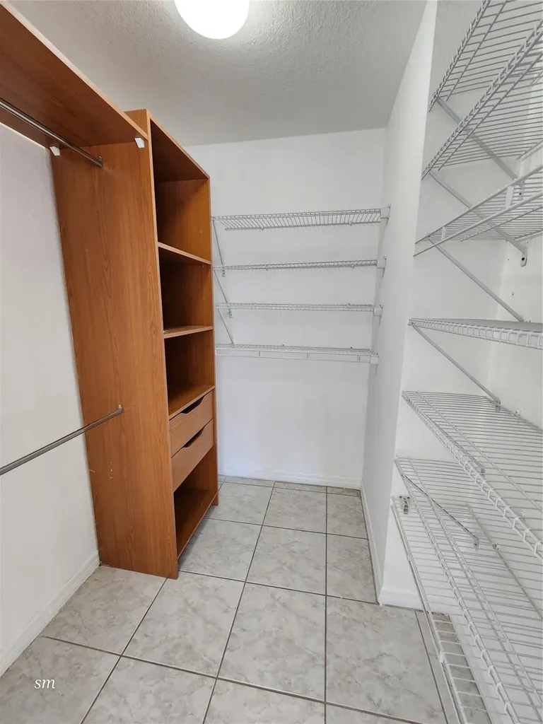 119 Hidden Court Road Hollywood FL 33023