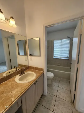 119 Hidden Court Road Hollywood FL 33023