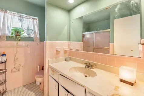 1610 NE 47th Street Oakland Park FL 33334