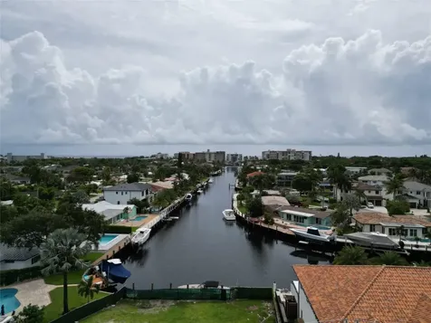 5001 NE 27th Avenue Lighthouse Point FL 33064