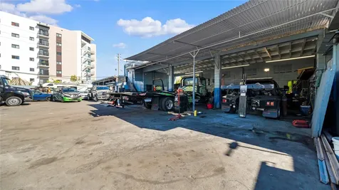 820 NW 23rd Street Miami FL 33127