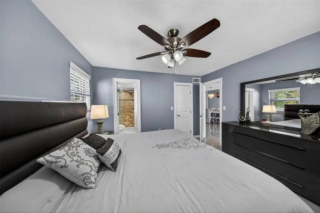 2951 E Sunrise Lakes Drive Sunrise FL 33322
