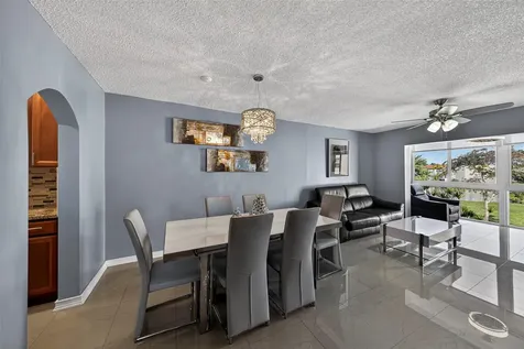 2951 E Sunrise Lakes Drive Sunrise FL 33322