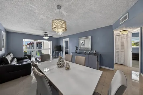 2951 E Sunrise Lakes Drive Sunrise FL 33322