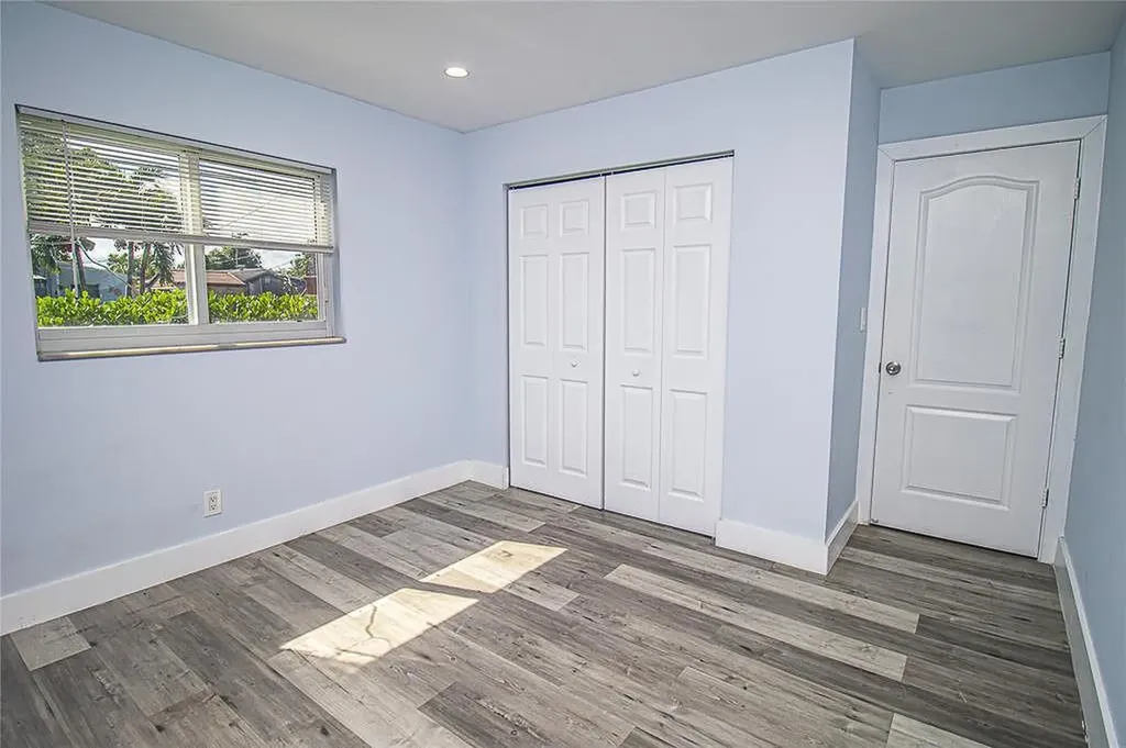 2432 Sherman Street Hollywood FL 33020