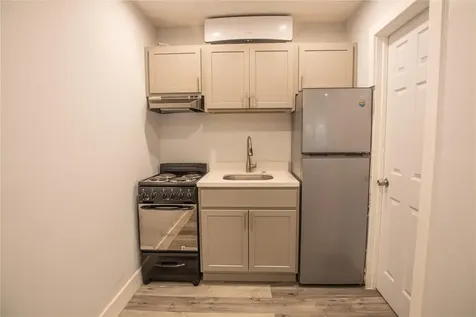 2432 Sherman Street Hollywood FL 33020