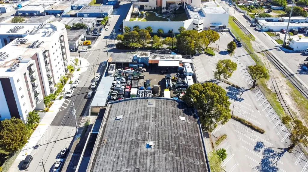 2230 NW 8th Avenue Miami FL 33127