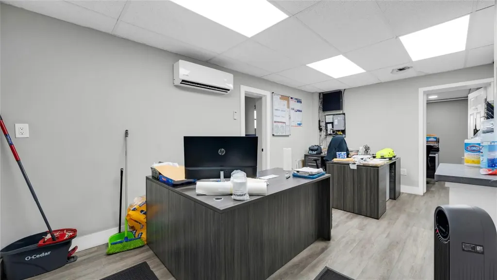 2230 NW 8th Avenue Miami FL 33127